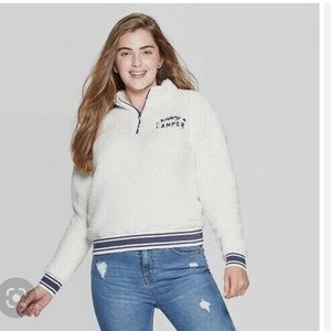 White Sherpa fleece Grayson threads size small